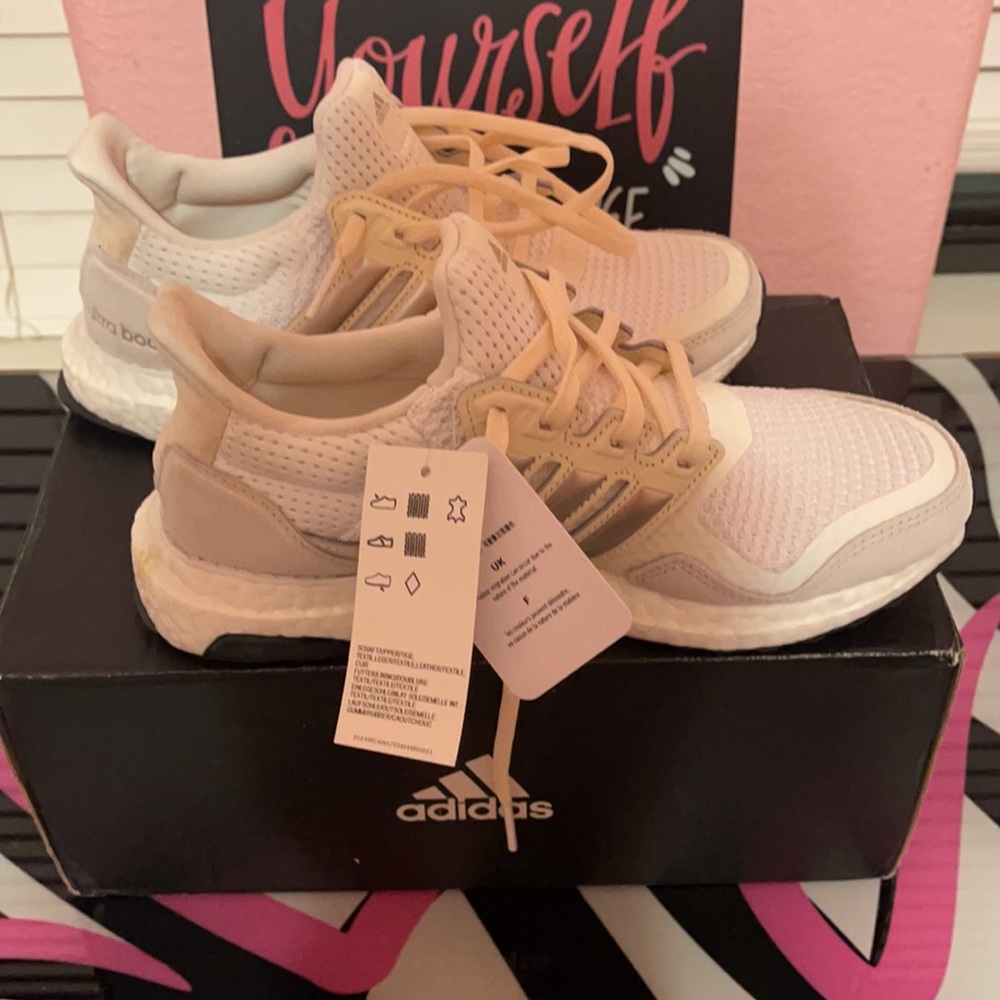 Adidas Ultraboost S&L DNA Running Shoes Women's White
